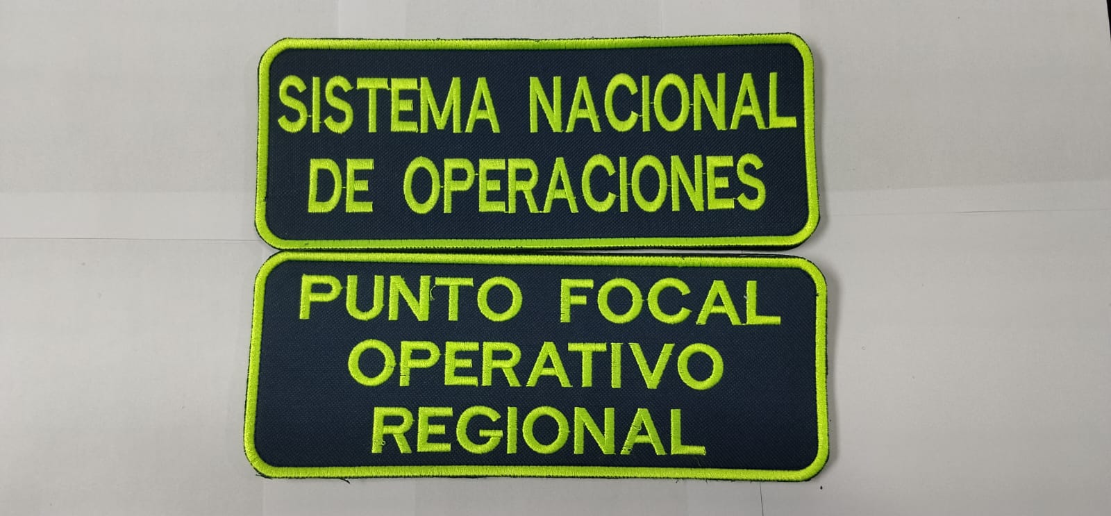 Par de Palas Bordadas - Bomberos – imagen 2